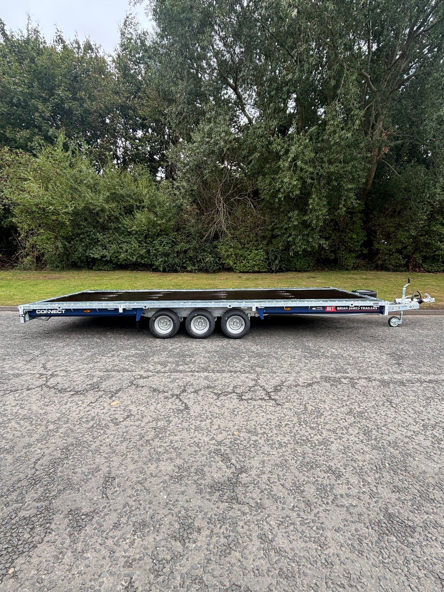 2025 Brian James CONNECT 5.5m x 2.29m