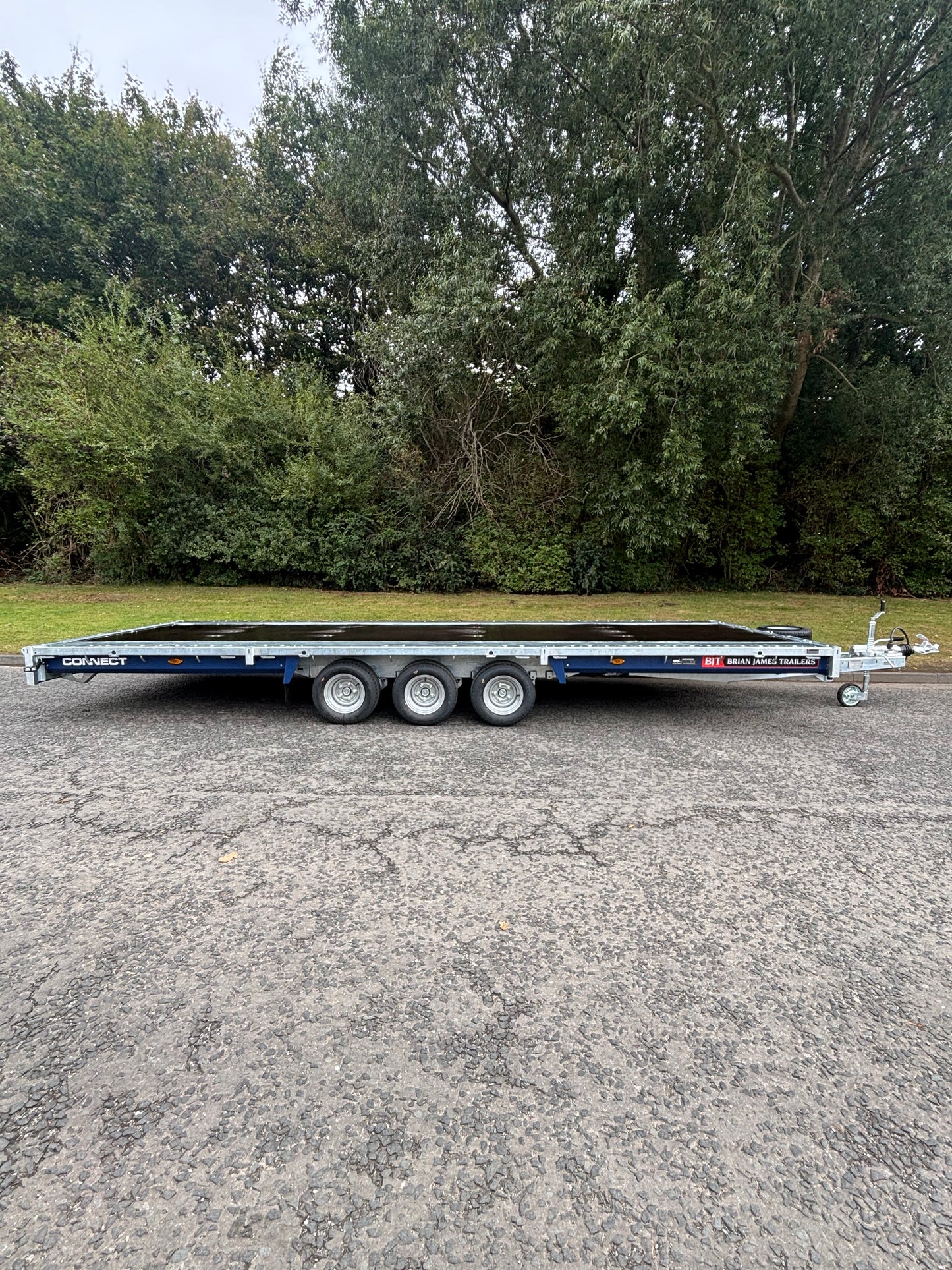 2025 Brian James CONNECT 5.5m x 2.29m