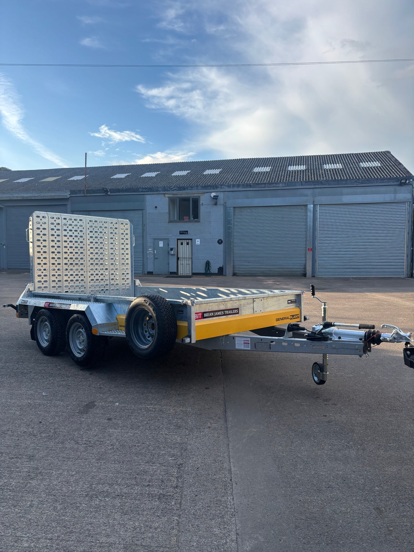 2025 Brian James GENERAL PLANT 3.1m x 1.7m