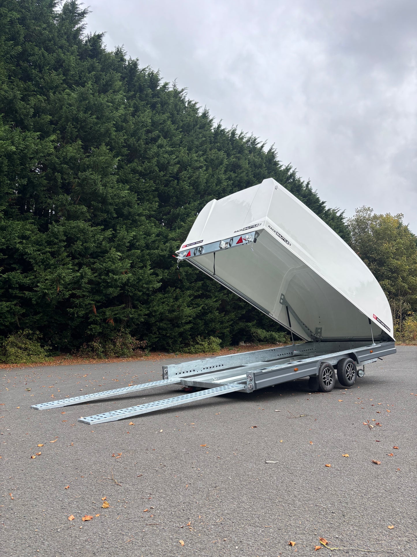 2025 Brian James RS3 Race Shuttle 3 4.7m x 1.95m