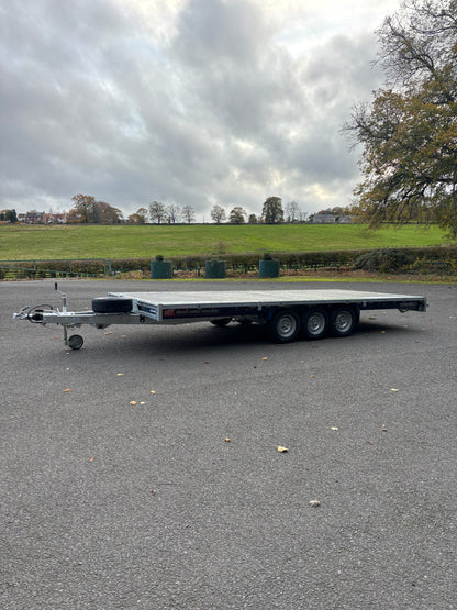 2025 Brian James CONNECT 5.0m x 2.29m