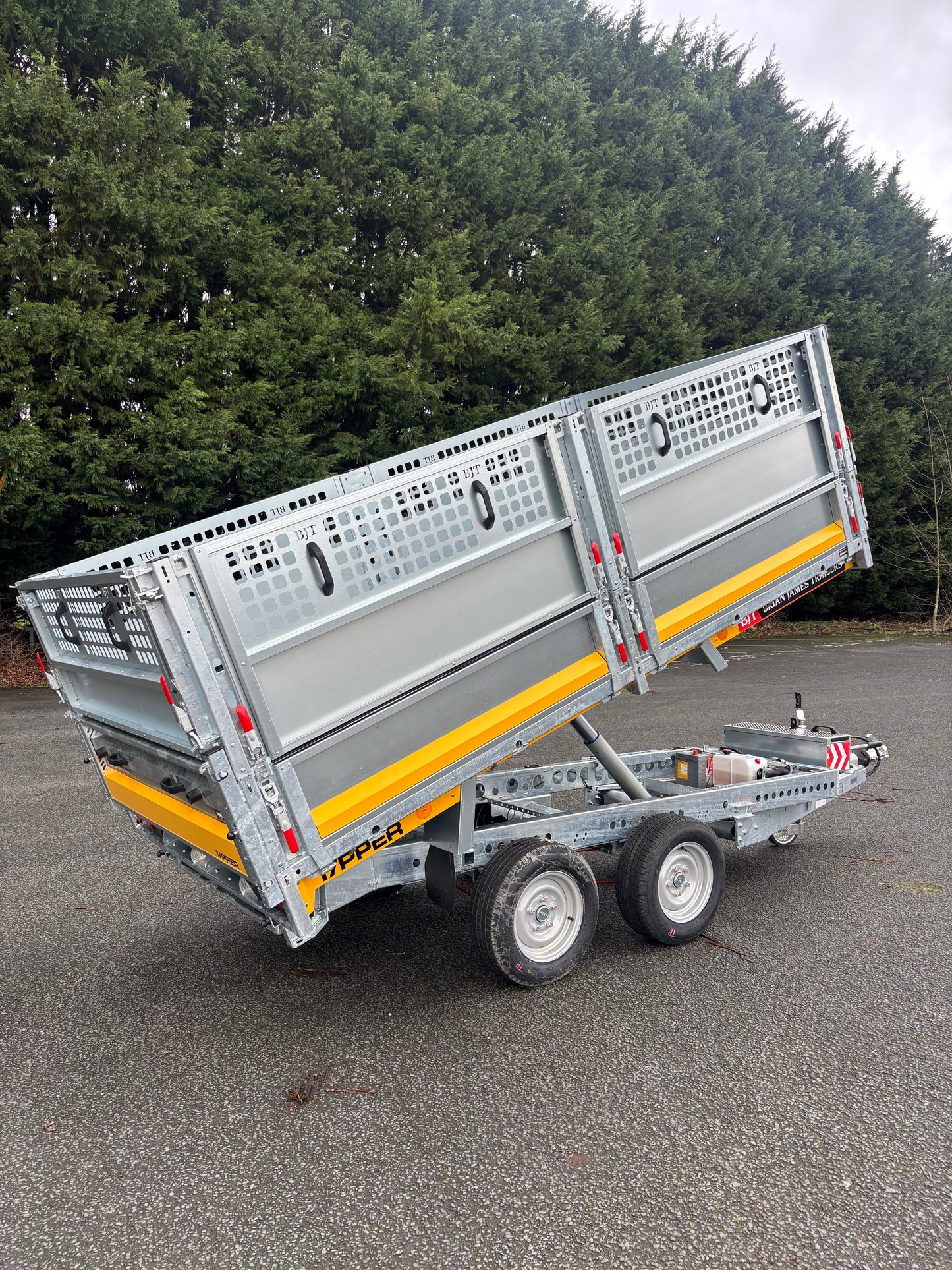 2026 Brian James Tipper 526-3116-35-2-12 - 3.1m x 1.6m - 3.5T - w/ side extensions