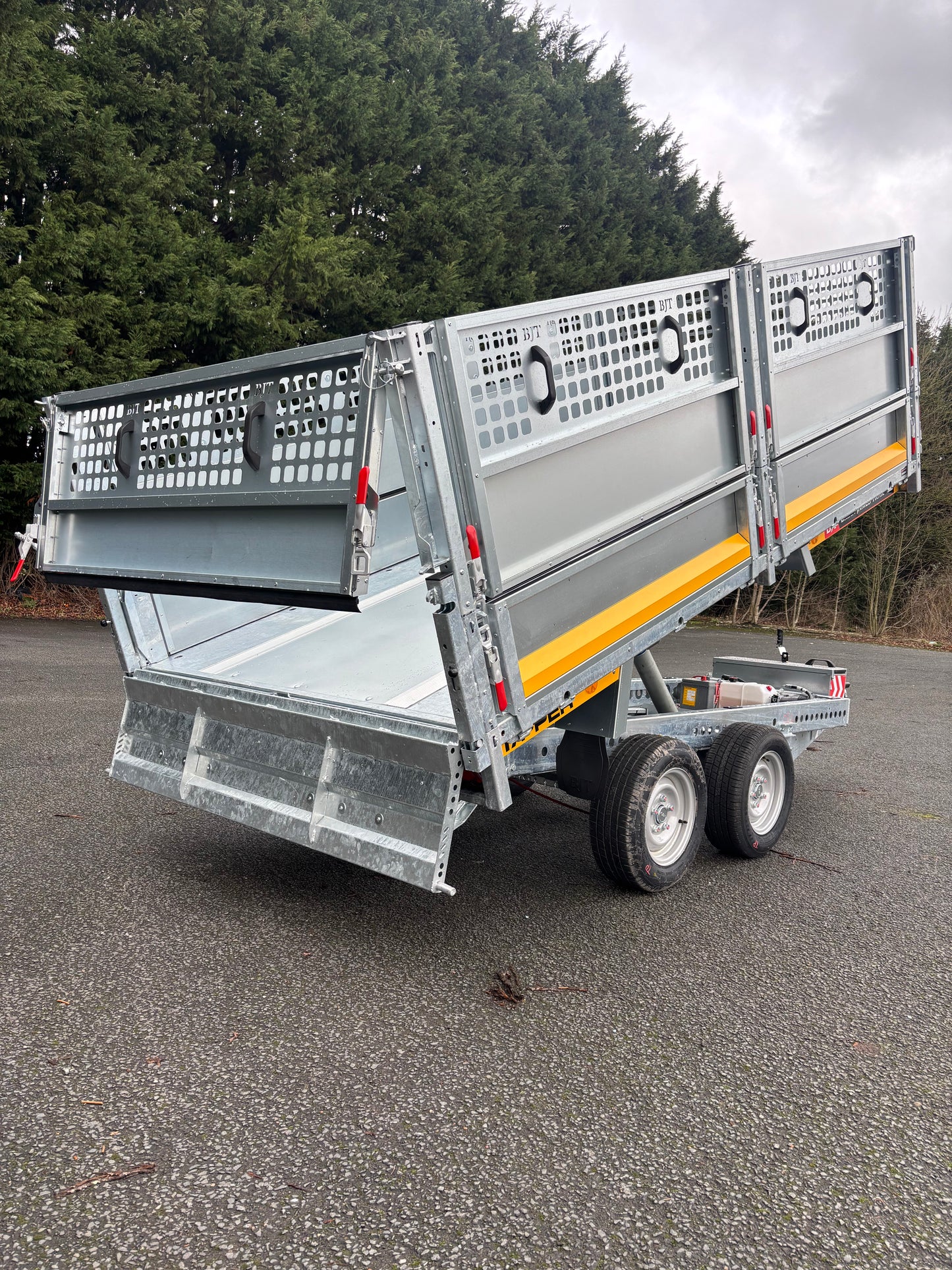 2026 Brian James Tipper 526-3116-35-2-12 - 3.1m x 1.6m - 3.5T - w/ side extensions