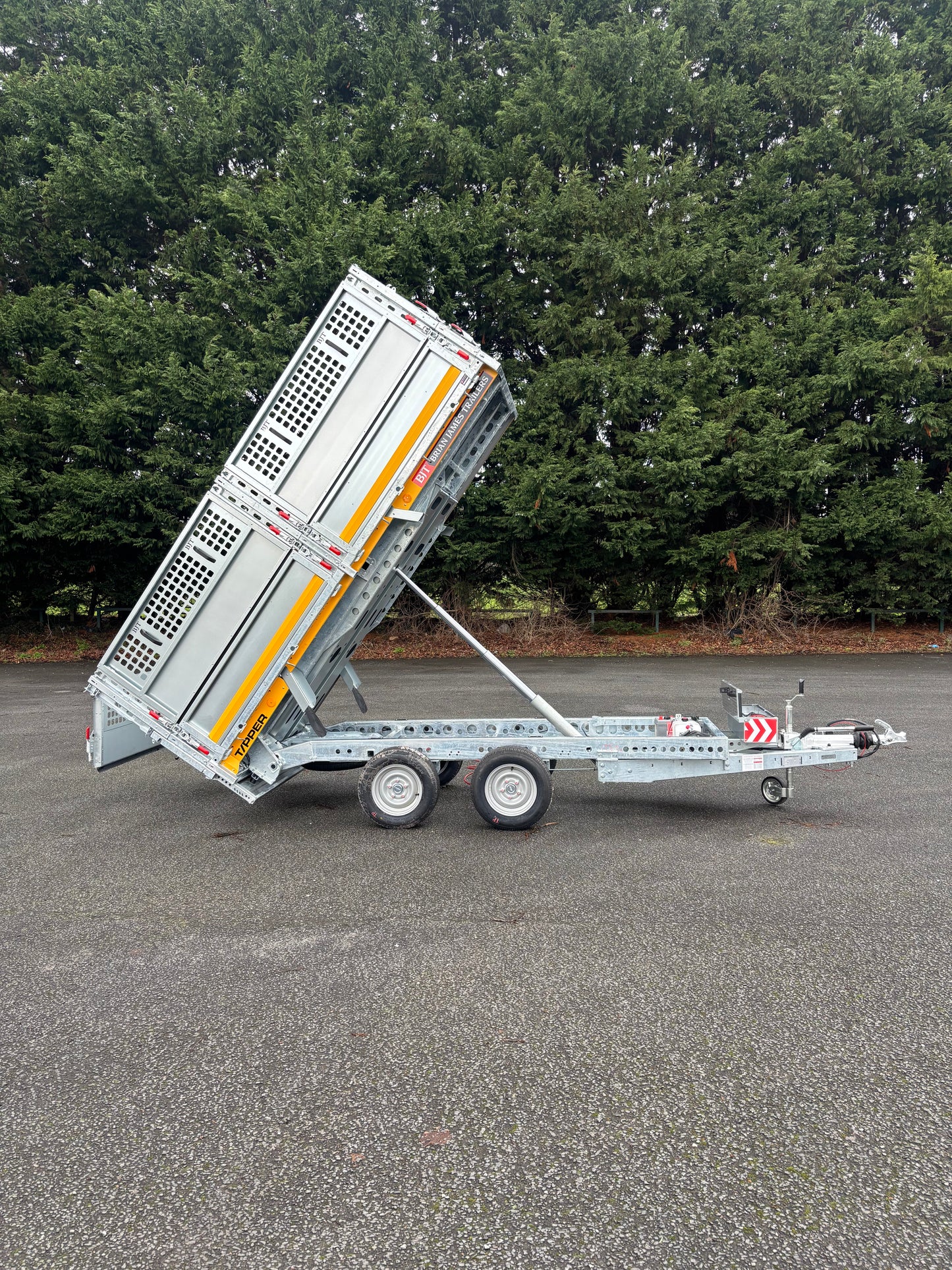2026 Brian James Tipper 526-3116-35-2-12 - 3.1m x 1.6m - 3.5T - w/ side extensions