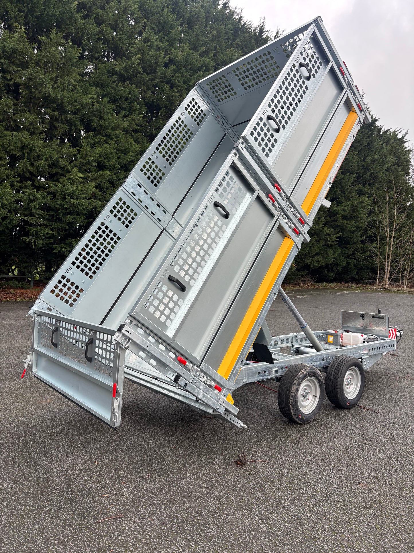 2026 Brian James Tipper 526-3116-35-2-12 - 3.1m x 1.6m - 3.5T - w/ side extensions