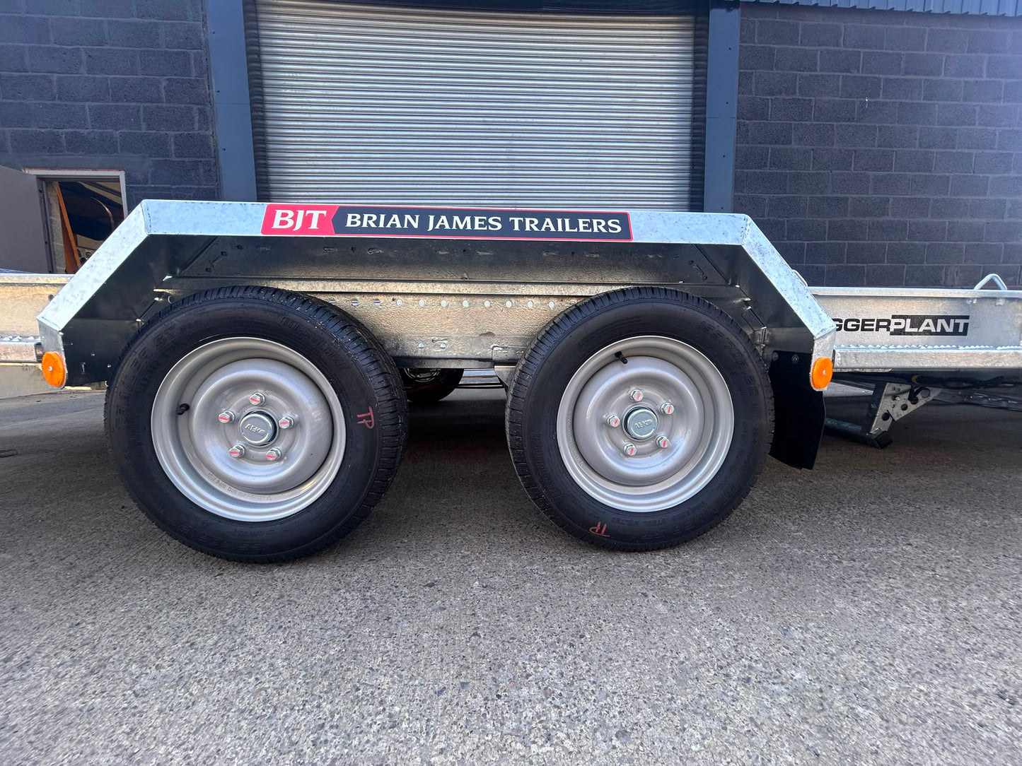 2026 Brian James DIGGER PLANT 3.2m x 1.6m